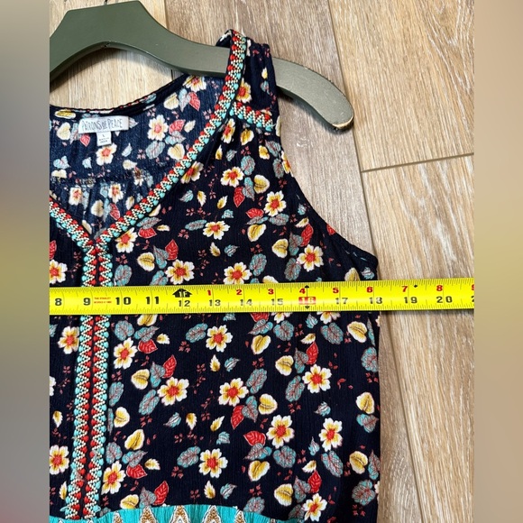 Patrons of Peace Multicolor high low Floral Blouse Size L - Picture 4 of 7